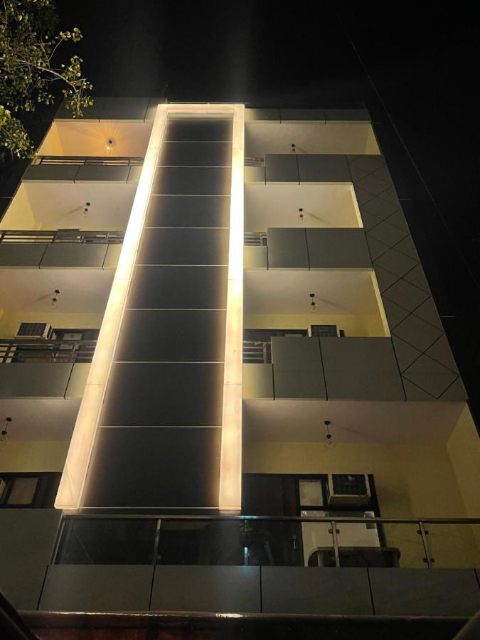 Hotel The Twenties Kamla Nagar Nuova Delhi Esterno foto