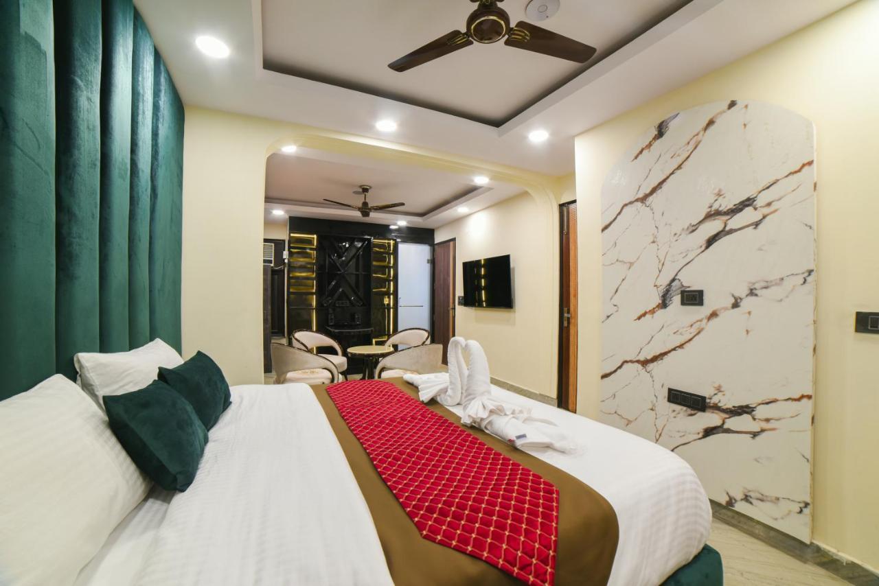Hotel The Twenties Kamla Nagar Nuova Delhi Esterno foto