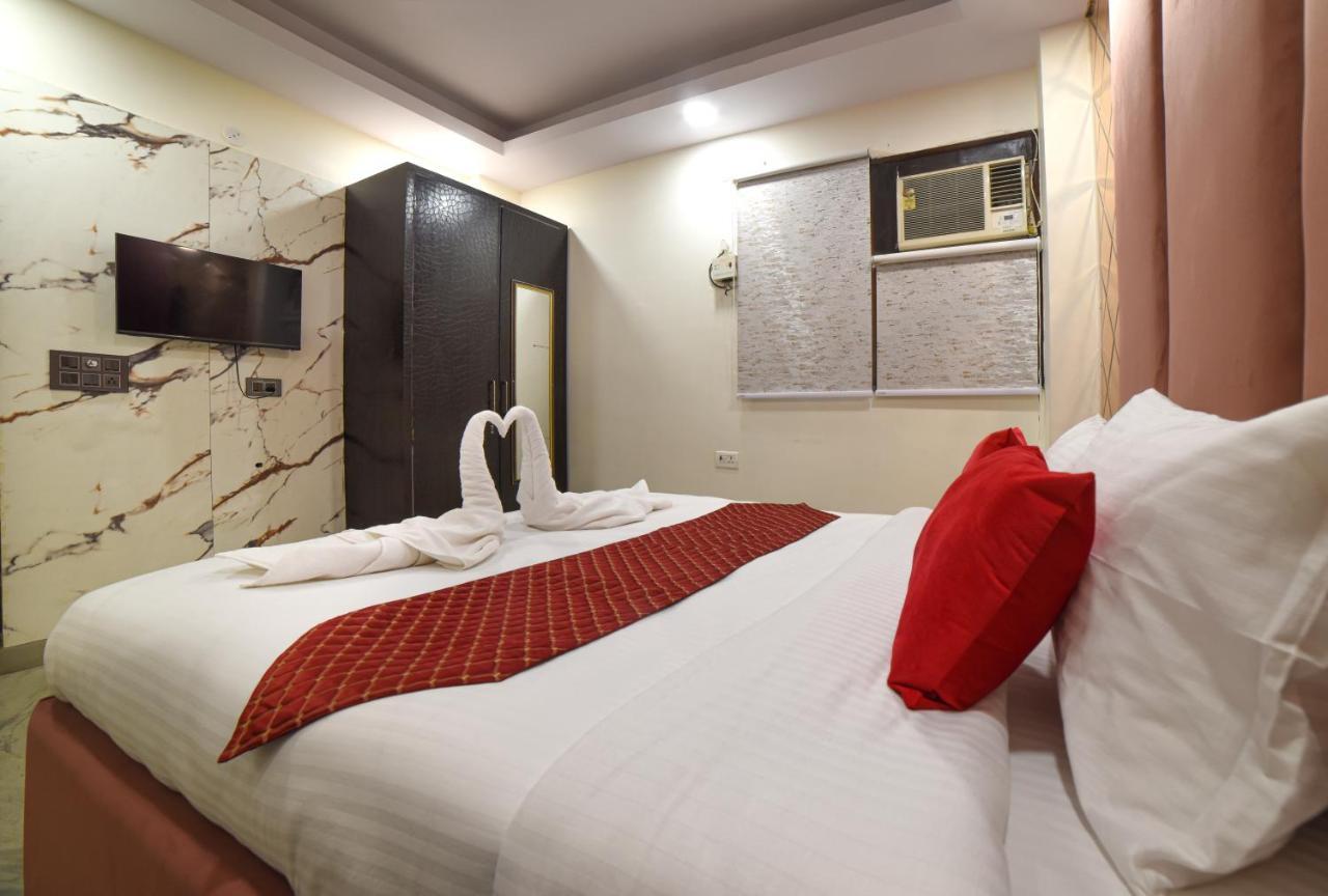 Hotel The Twenties Kamla Nagar Nuova Delhi Esterno foto